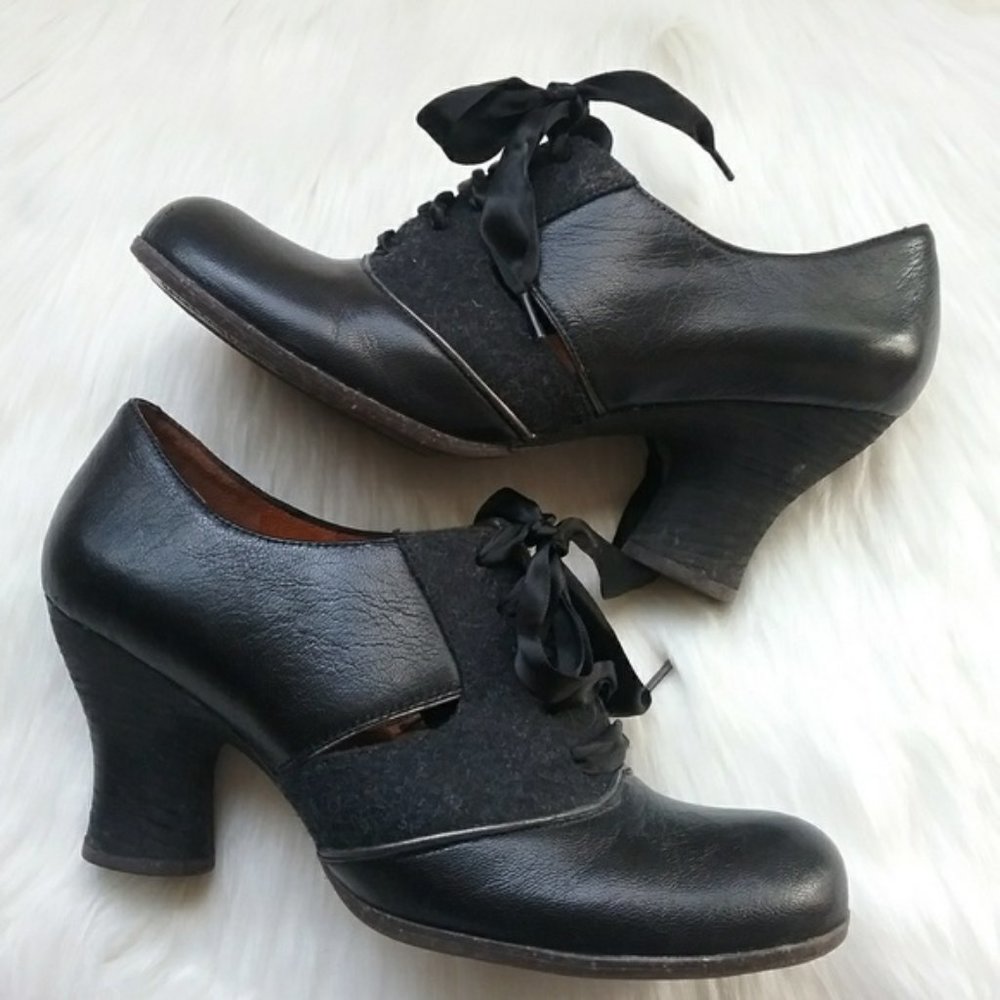 ISO - DO NOT BUY Naya Jasper black heels - Picture 1 of 7